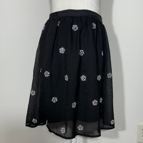 D-Signed Disney Girls Black with Pearl/Sequin Flower Skirt - Size Large - Picture 4 of 7